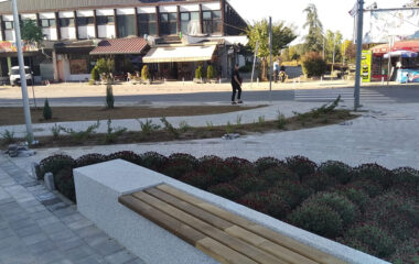 Изградња парка суседства између улица Чеховљеве и Николе Тесле у насељу Расадник у Крушевцу